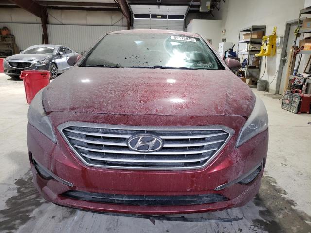  HYUNDAI SONATA 2015 Czerwony