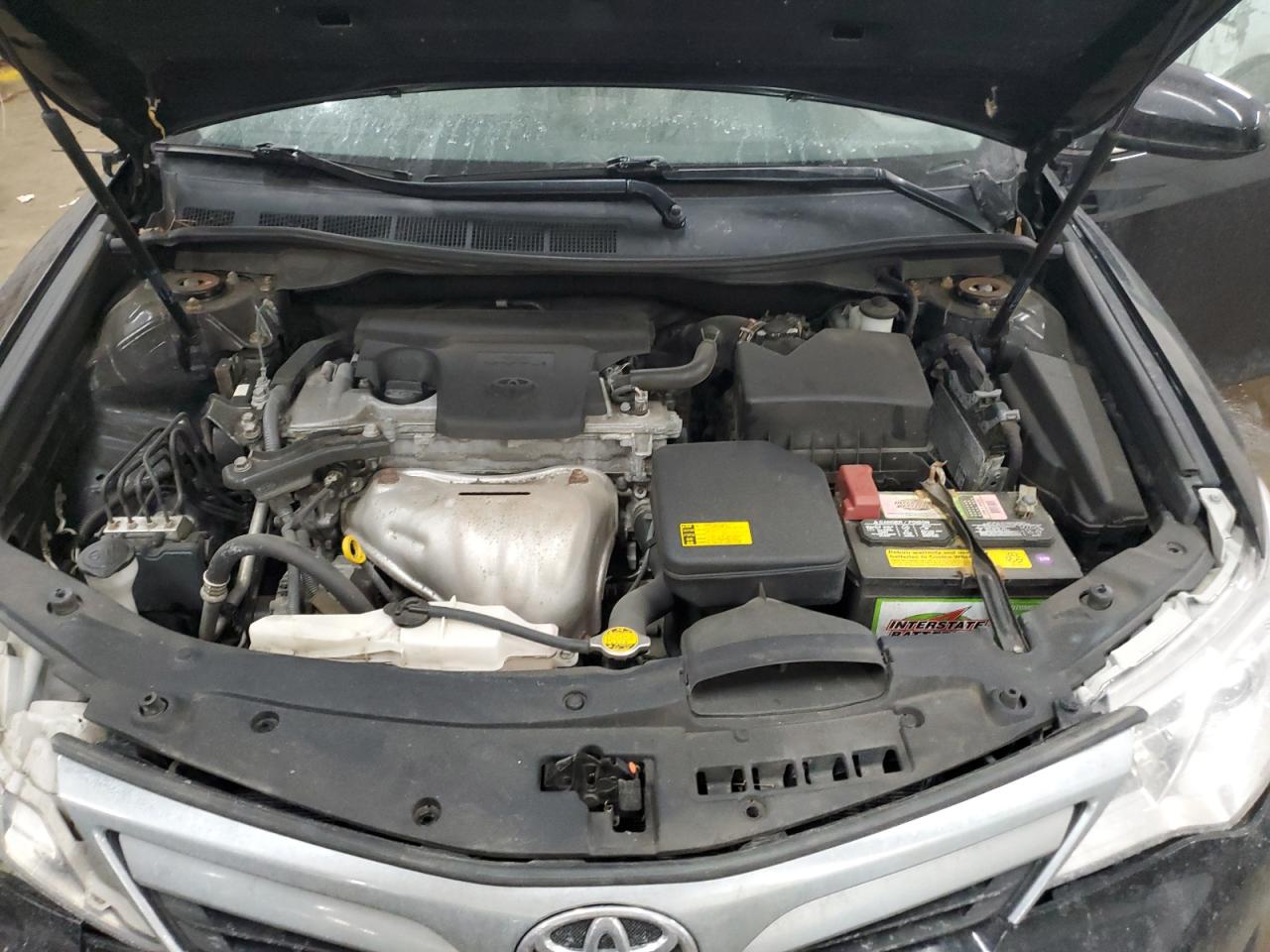 2012 Toyota Camry - Image 12
