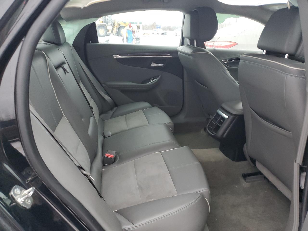 2014 Chevrolet Impala - Image 10