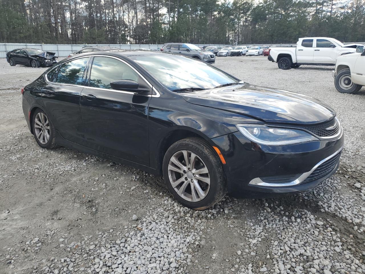 2016 Chrysler 200 - Image 4