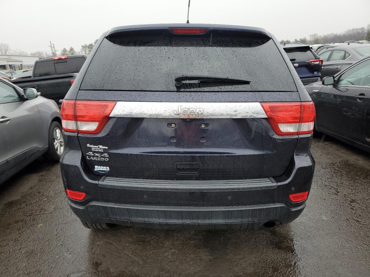 2011 Jeep Grand Cherokee - Image 6