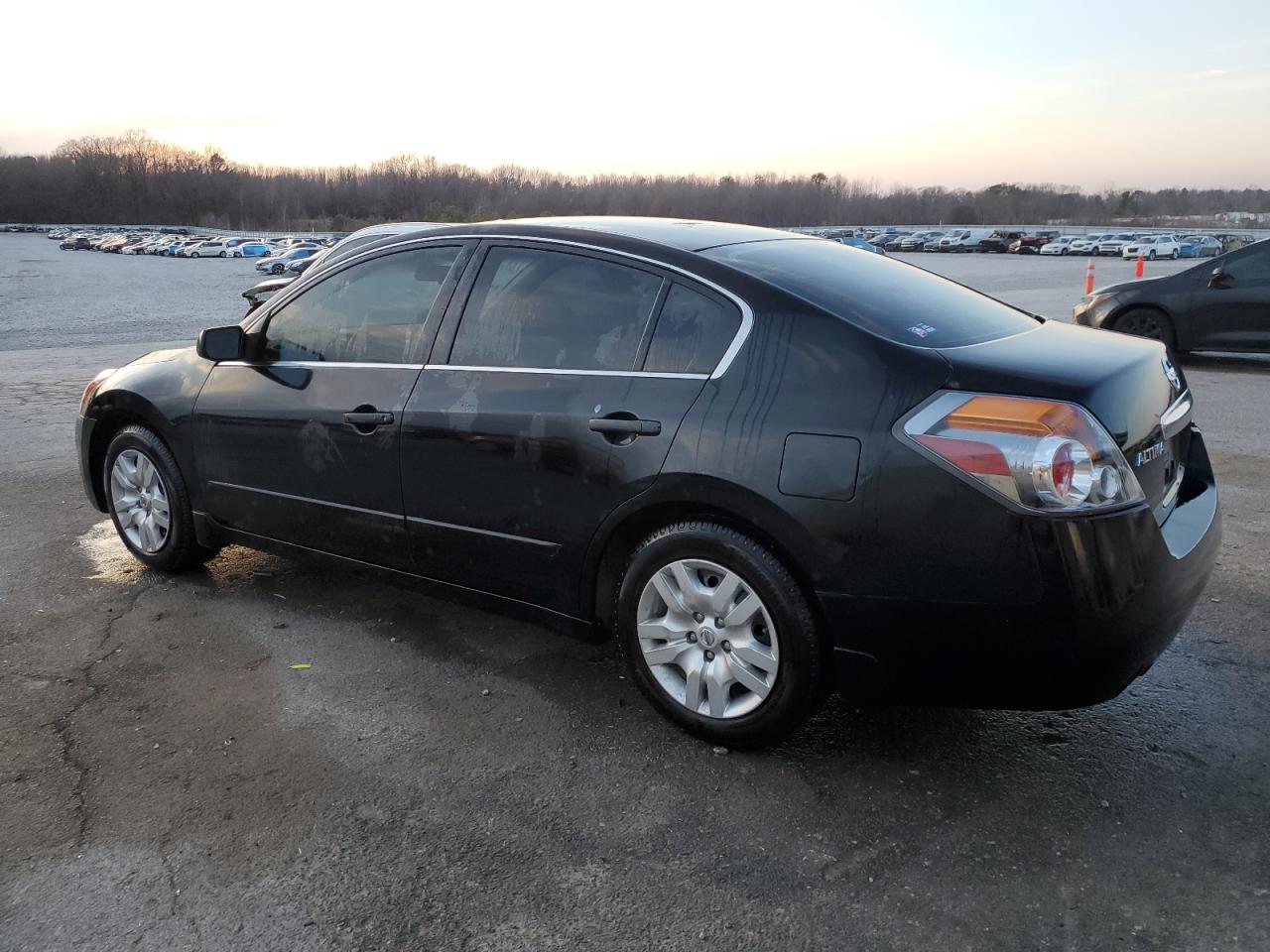 2012 Nissan Altima - Image 2