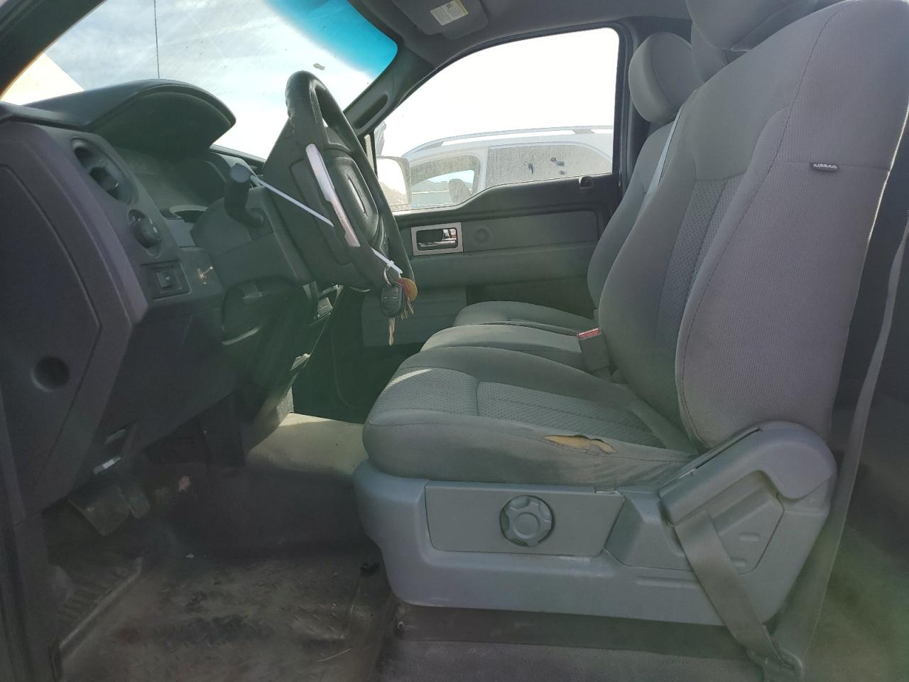 2011 Ford F150 VIN: 1FTNF1CF1BKD11910 Lot: 42651115