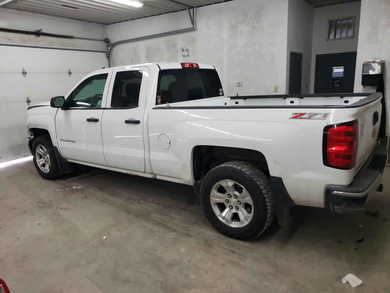 2014 Chevrolet Silverado - Image 2