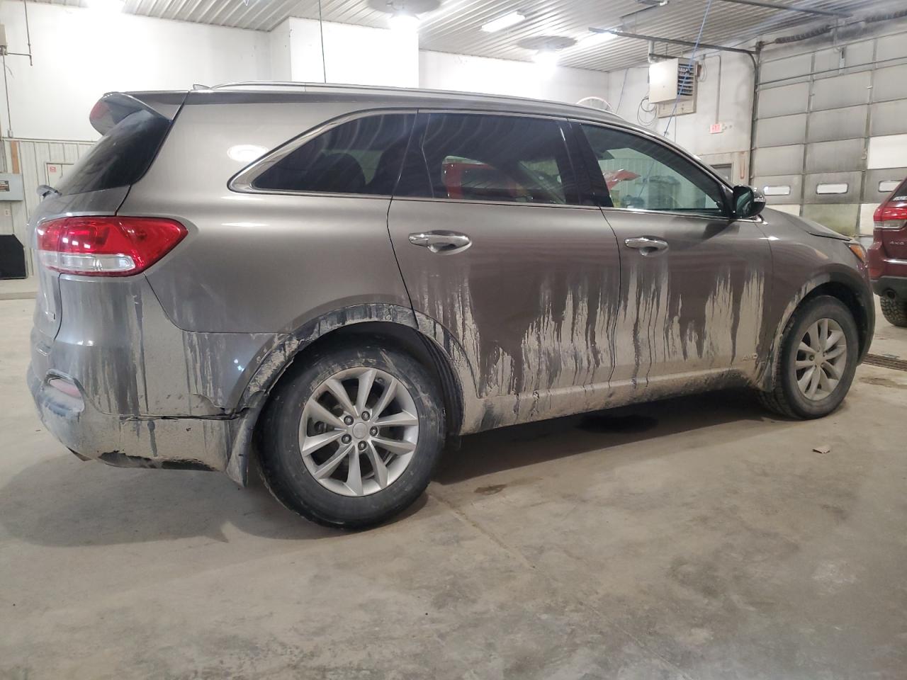 2017 Kia Sorento - Image 3