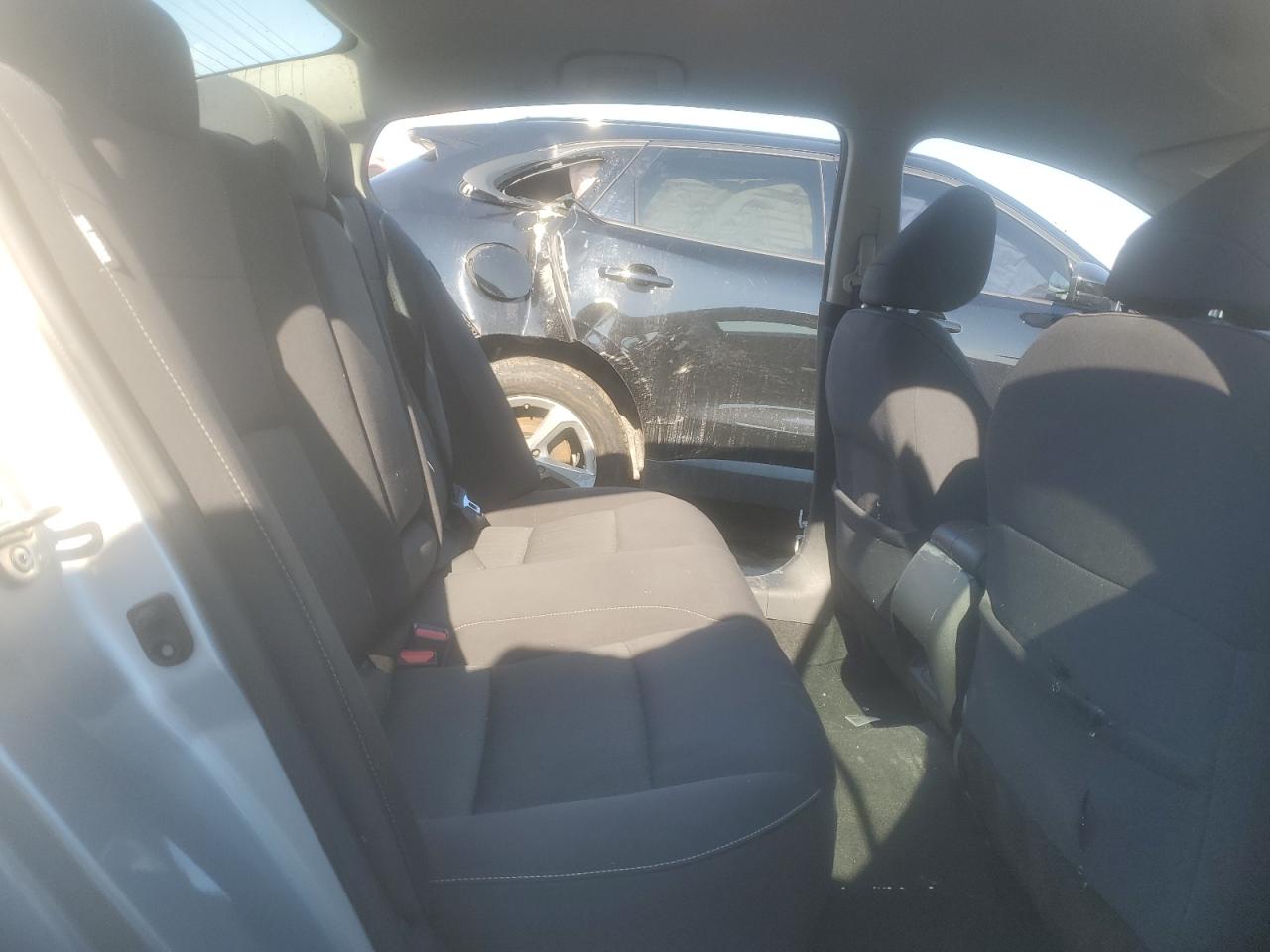 2020 Nissan Altima - Image 10