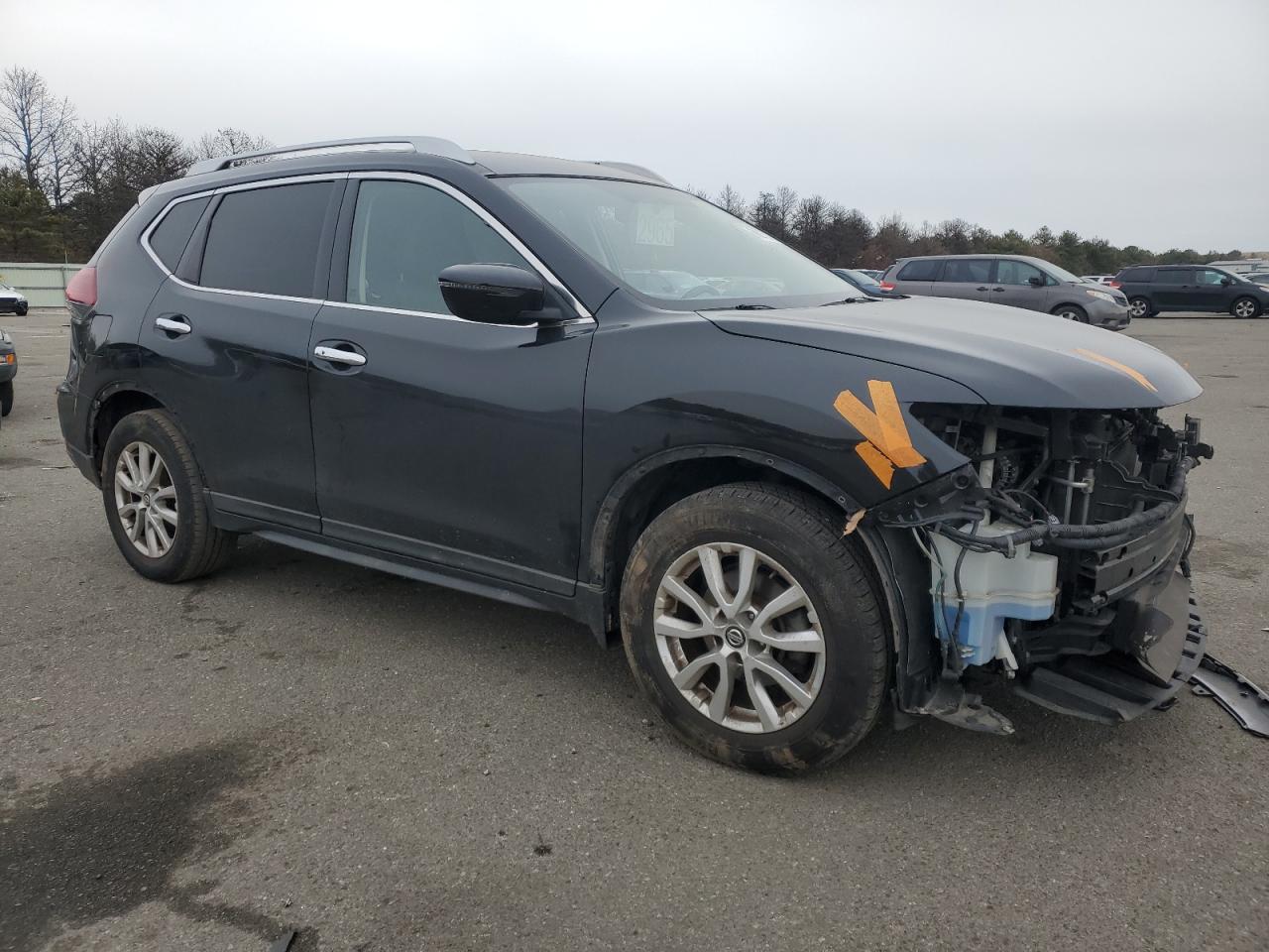 2018 Nissan Rogue - Image 4