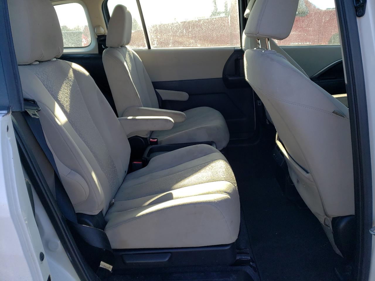 2012 Mazda 5 - Image 11