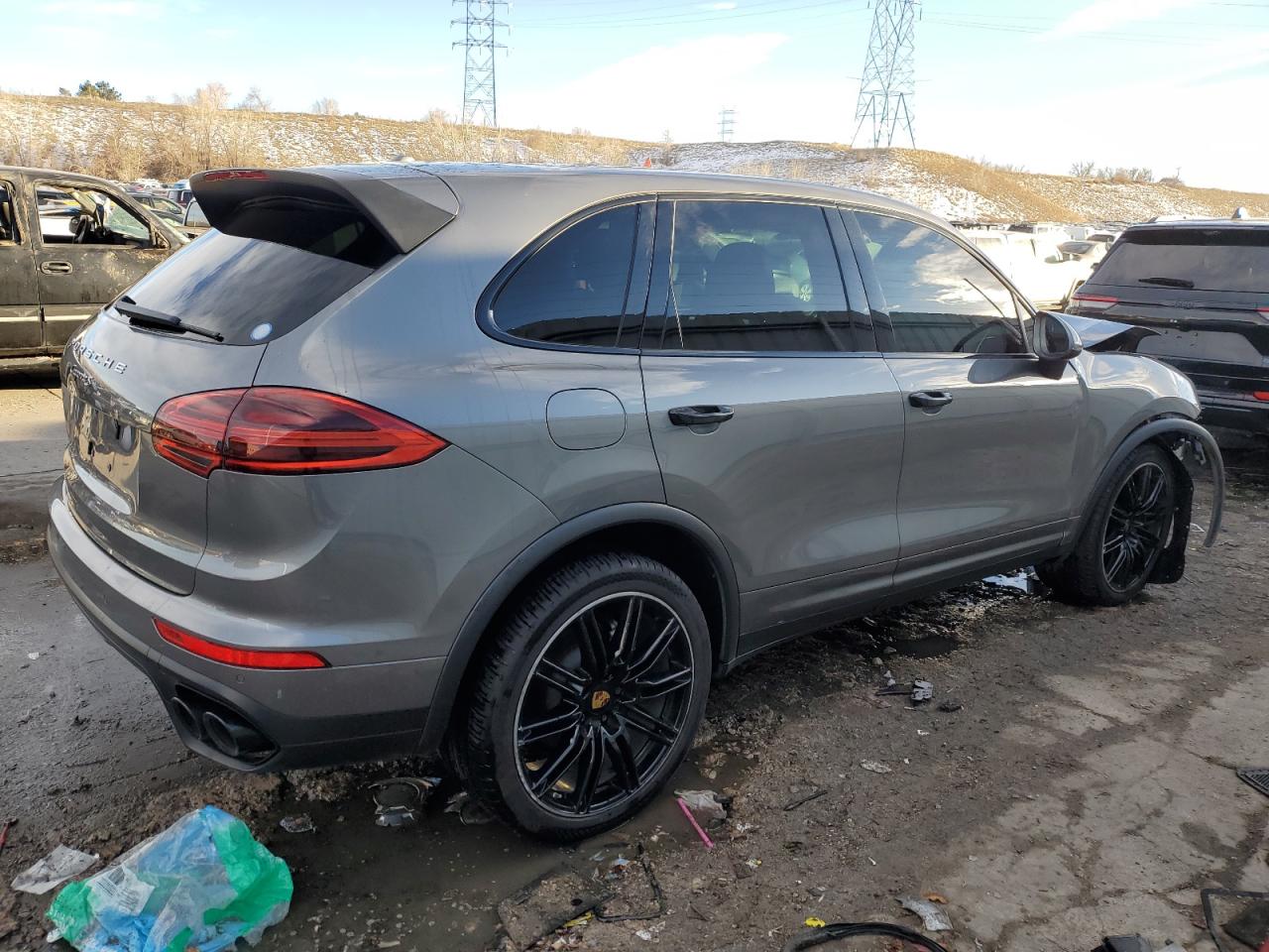 2018 Porsche Cayenne - Image 3
