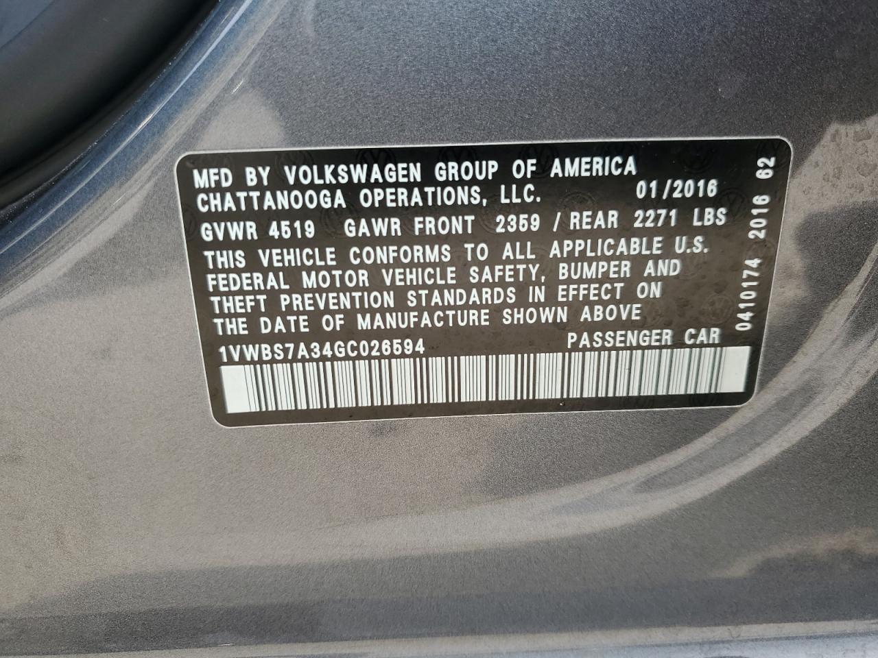 2016 Volkswagen Passat - Image 12