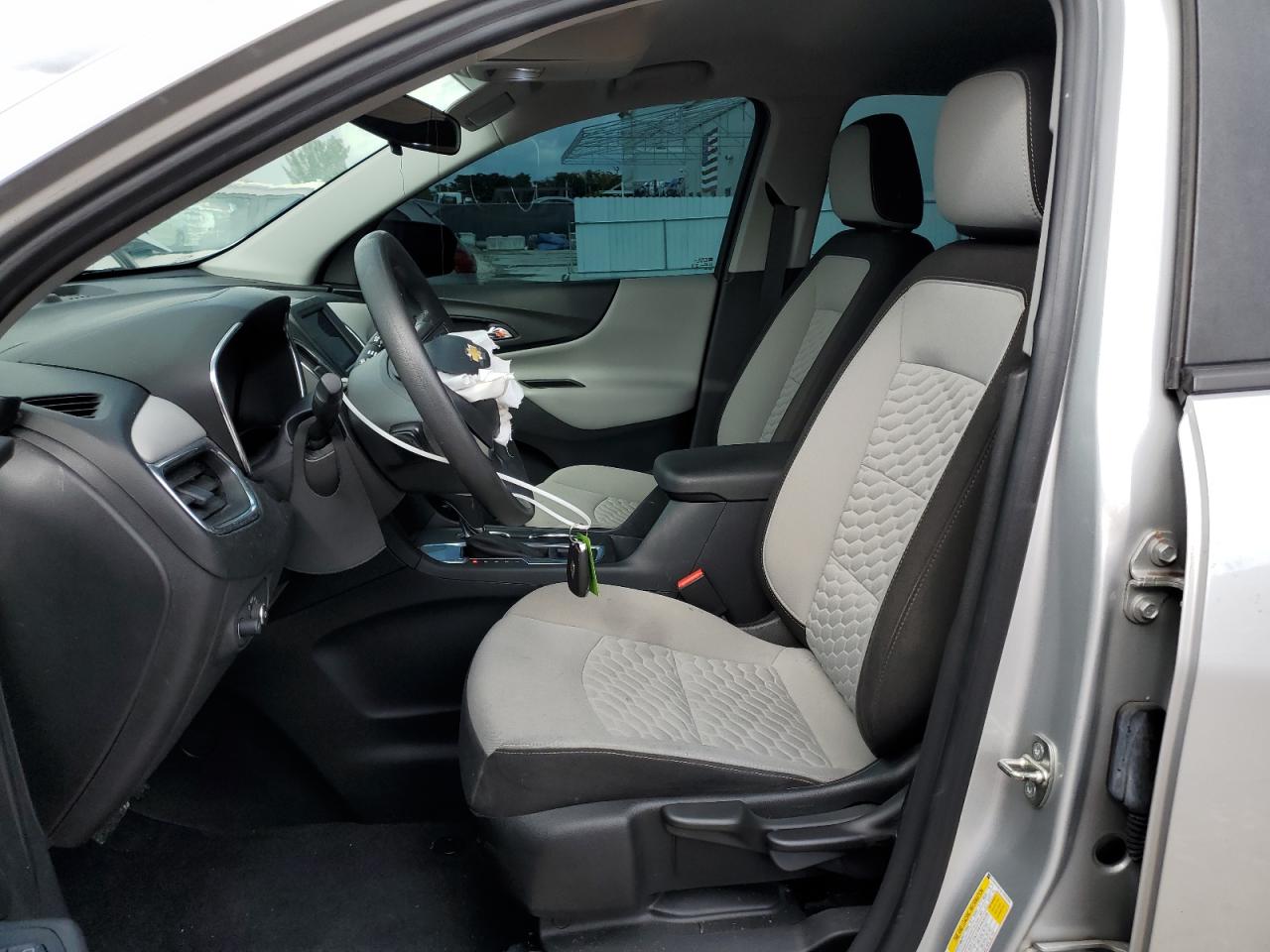 2020 Chevrolet Equinox - Image 7