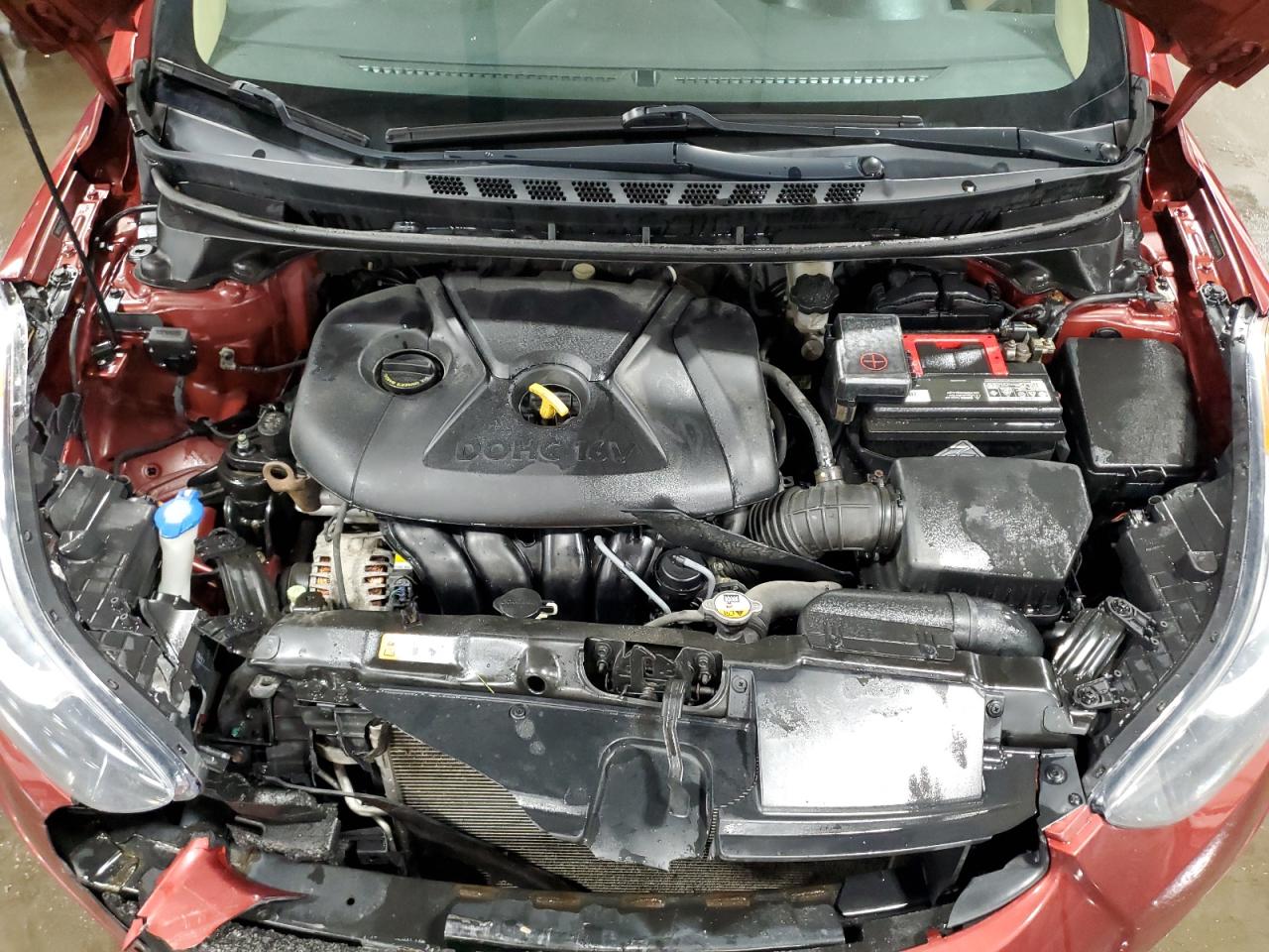 2013 Hyundai Elantra - Image 12
