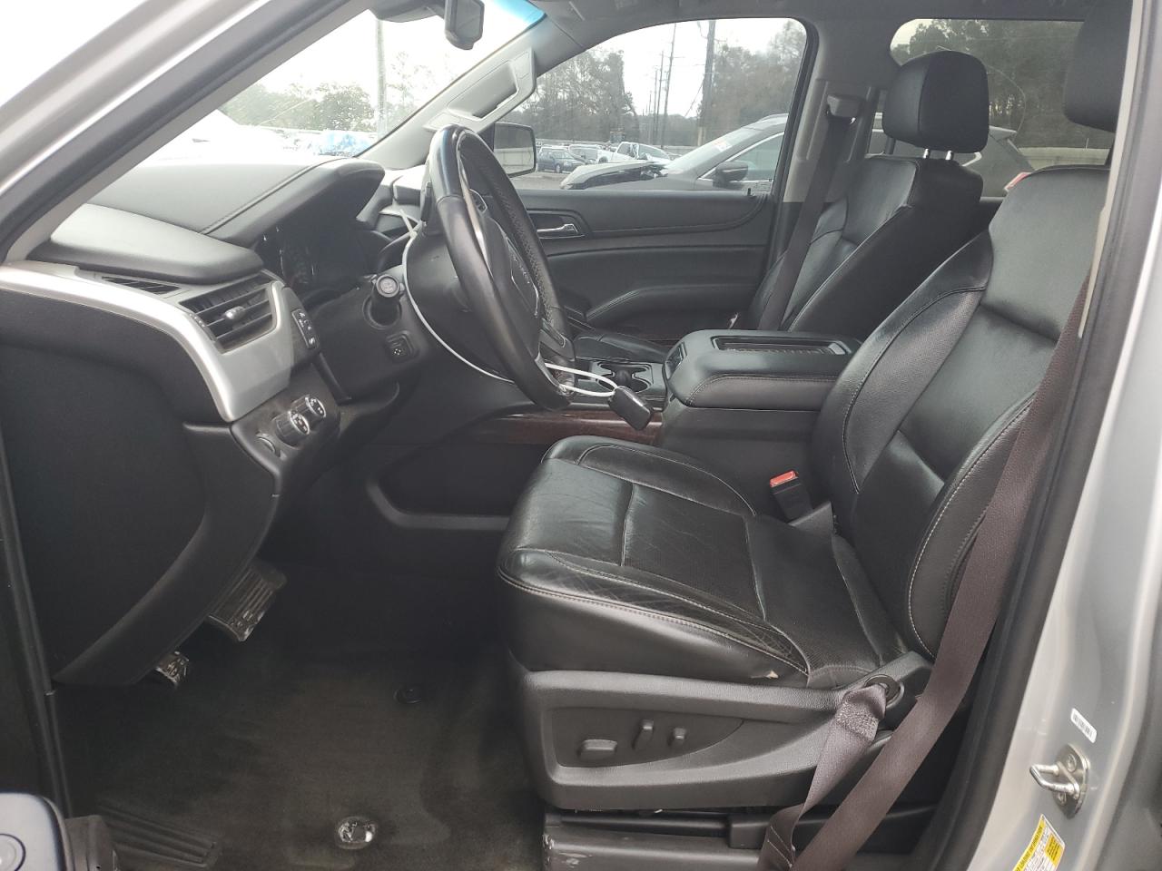 2017 GMC Yukon - Image 7