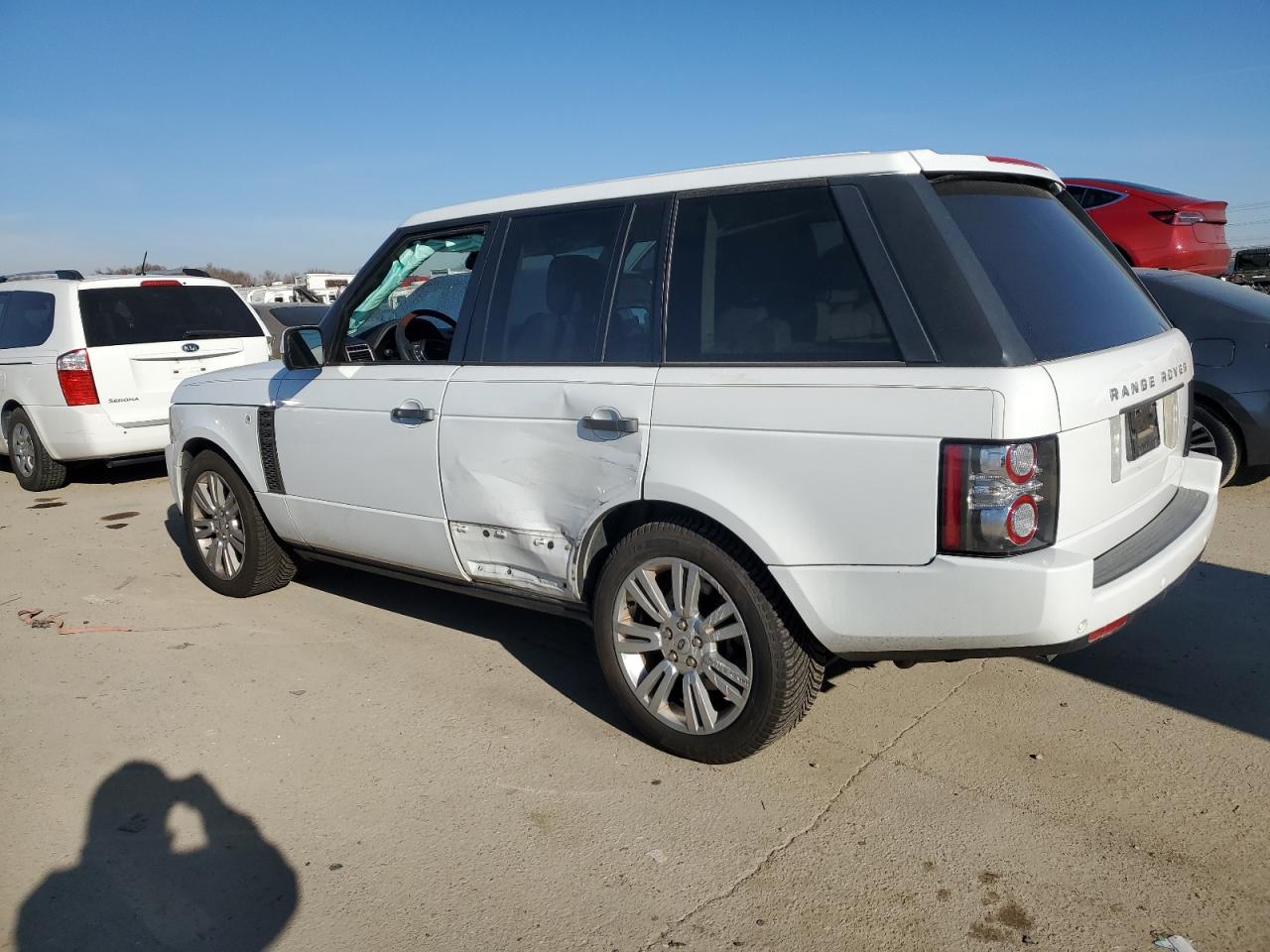 2011 Land Rover Range Rover - Image 2