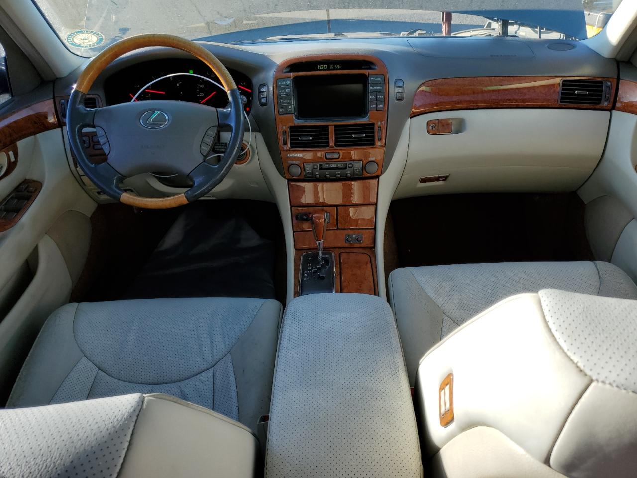 2003 Lexus LS - Image 8