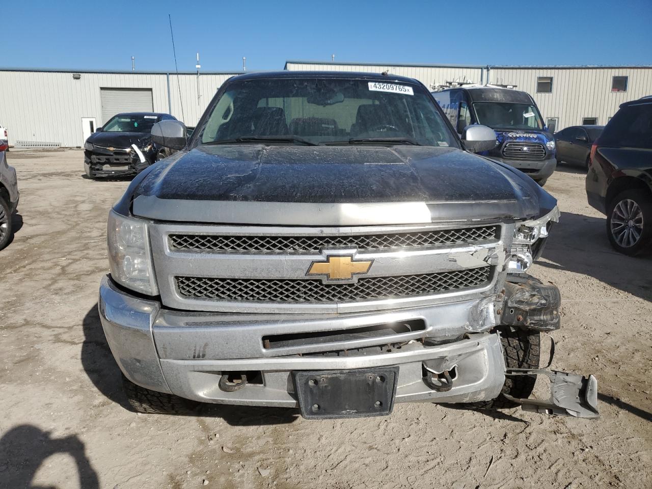 2012 Chevrolet Silverado - Image 5