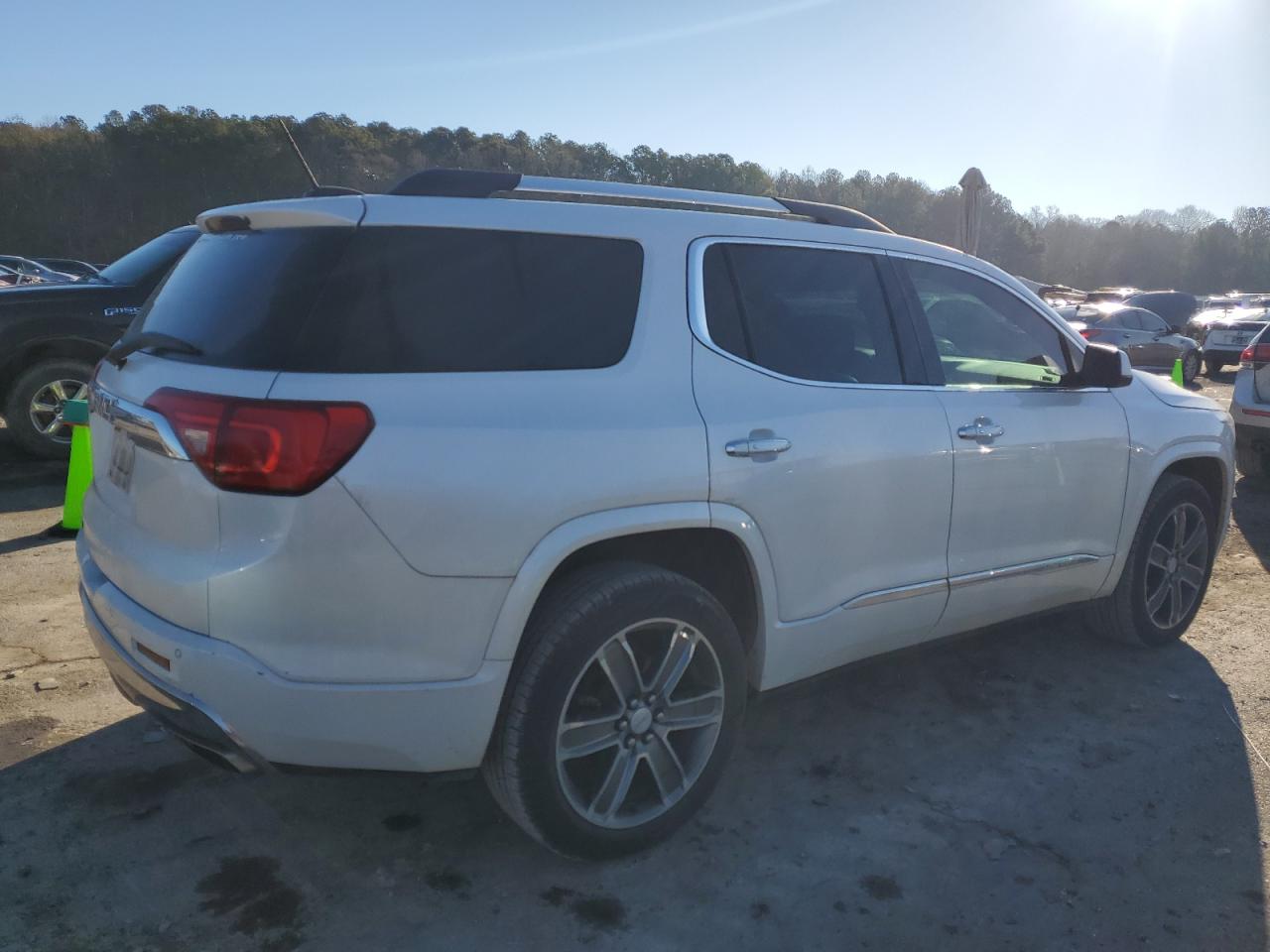 2017 GMC Acadia - Image 3