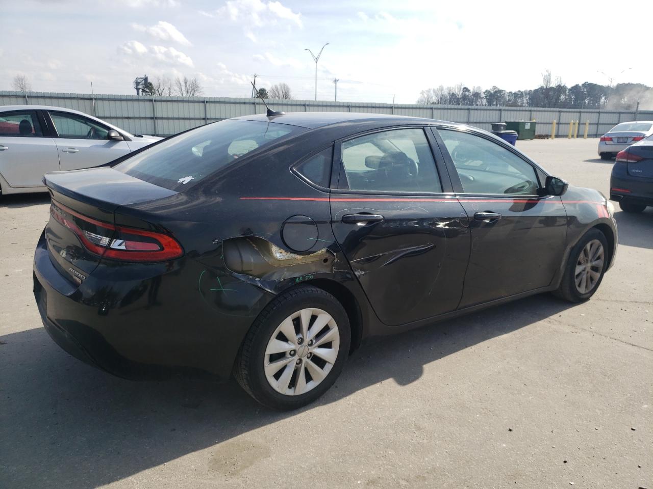 2016 Dodge Dart - Image 3