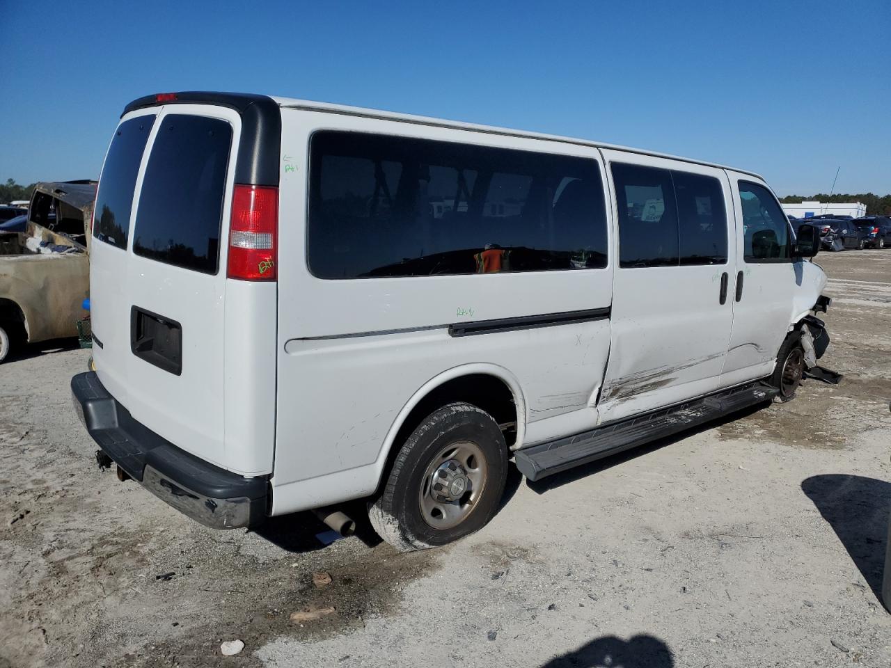 2019 Chevrolet Express - Image 3