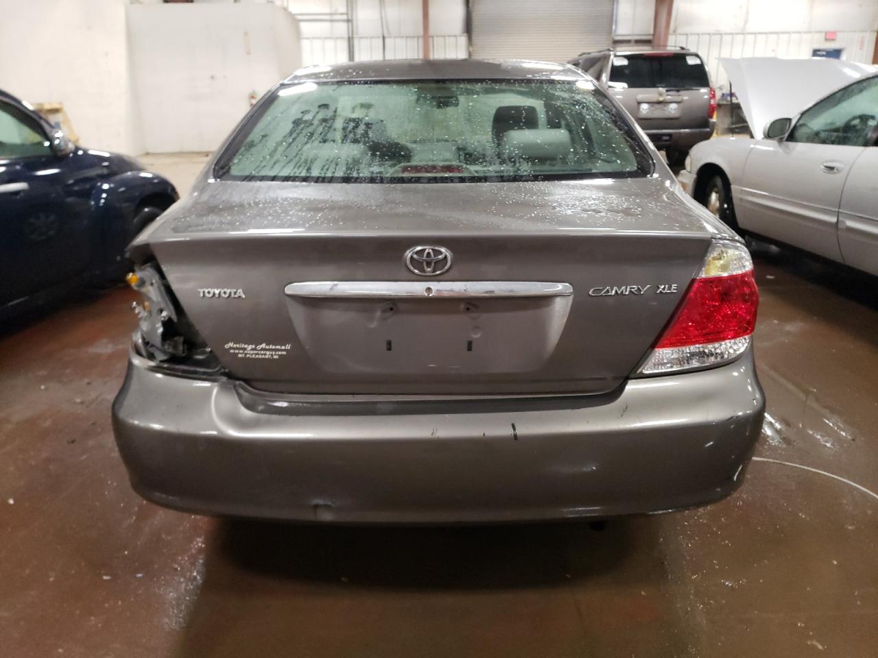 2005 Toyota Camry Le VIN: 4T1BE32K85U505659 Lot: 42777225