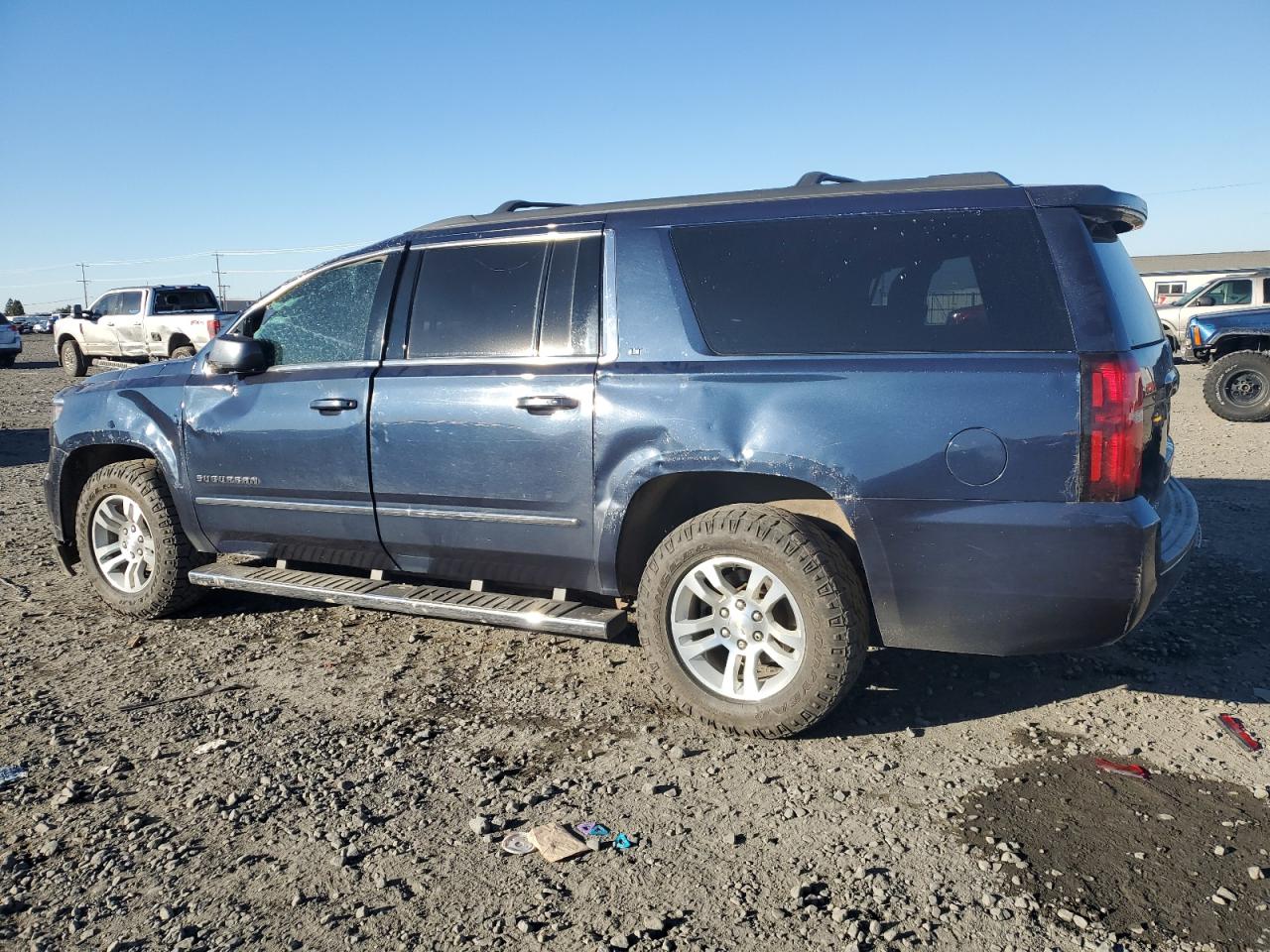 2017 Chevrolet Suburban - Image 2