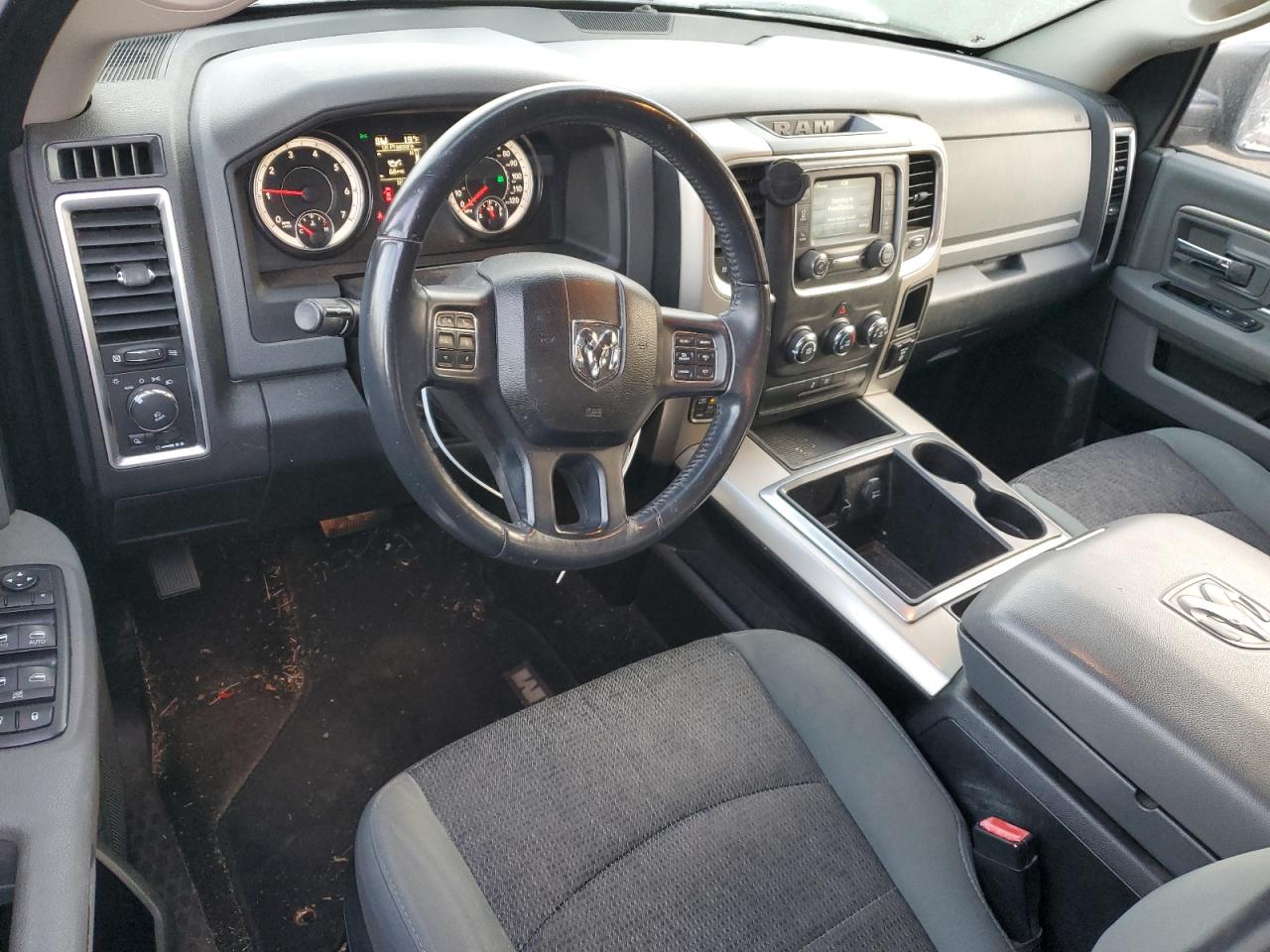 2015 RAM 1500 - Image 8