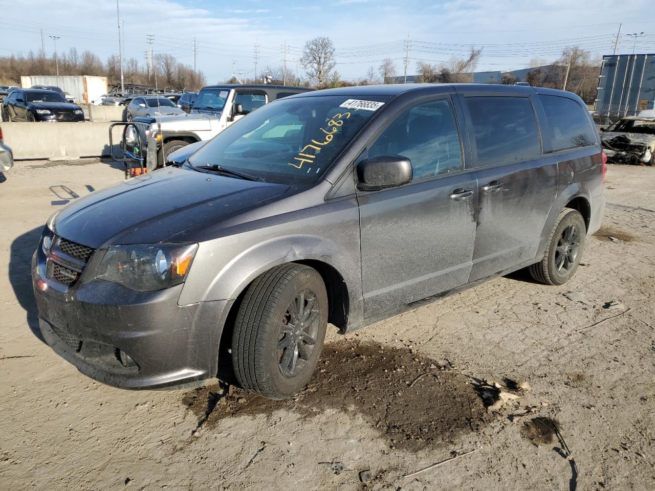 2019 Dodge Caravan - Image 1