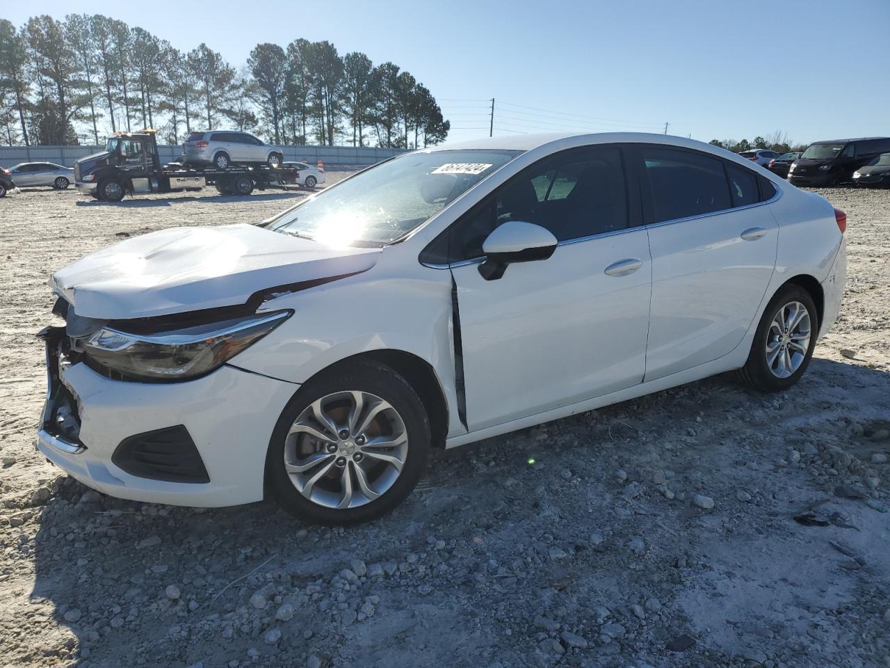 2019 Chevrolet Cruze - Image 1