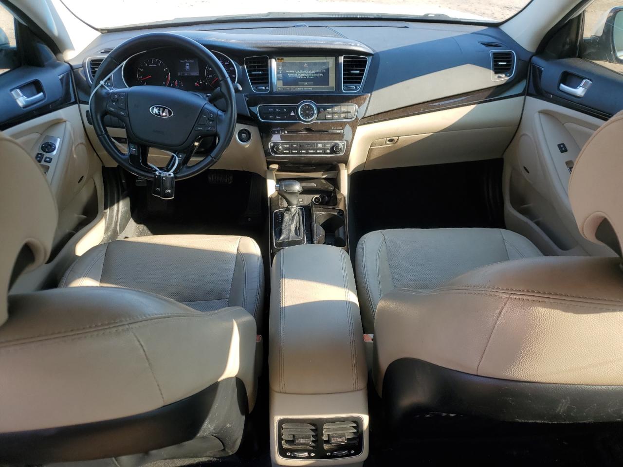 2016 Kia Cadenza - Image 8