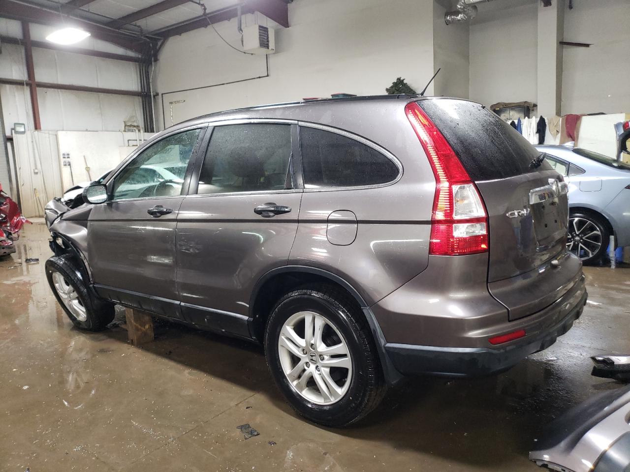 2011 Honda CR-V - Image 2