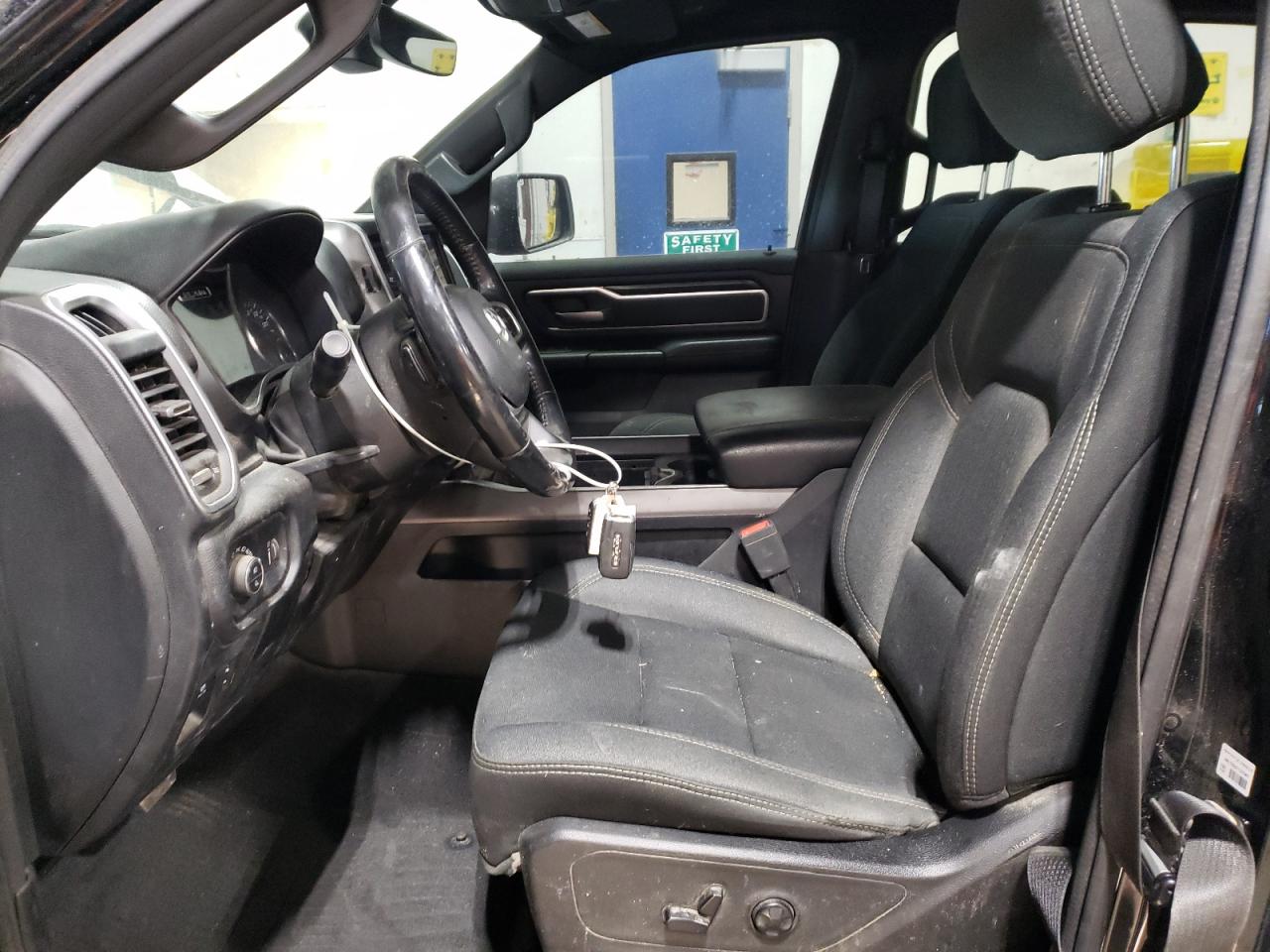 2020 RAM 1500 - Image 7