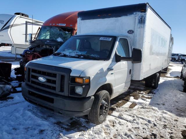 2015 Ford Econoline E350 Super Duty Cutaway Van