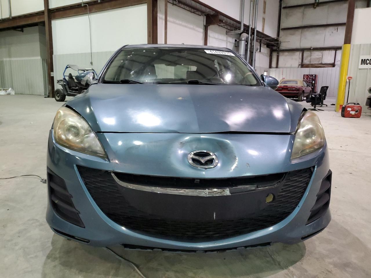 2010 Mazda 3 - Image 5