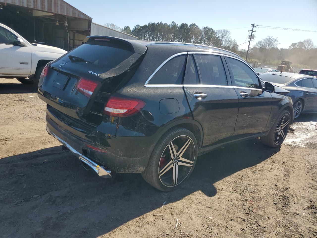 2016 Mercedes-Benz GLC - Image 3