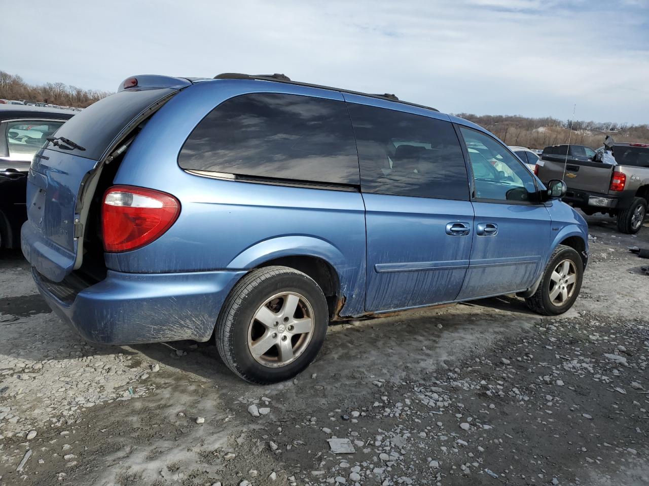 2007 Dodge Caravan - Image 3