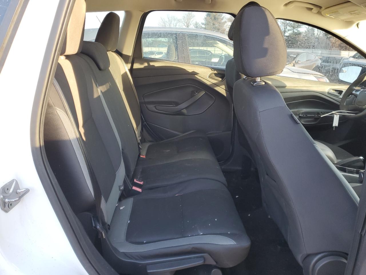 2015 Ford Escape - Image 11