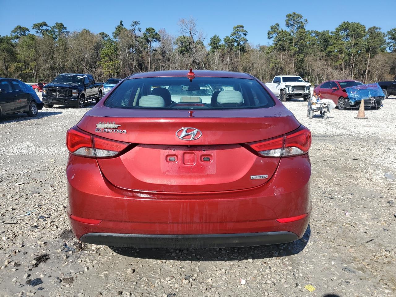 2014 Hyundai Elantra - Image 6