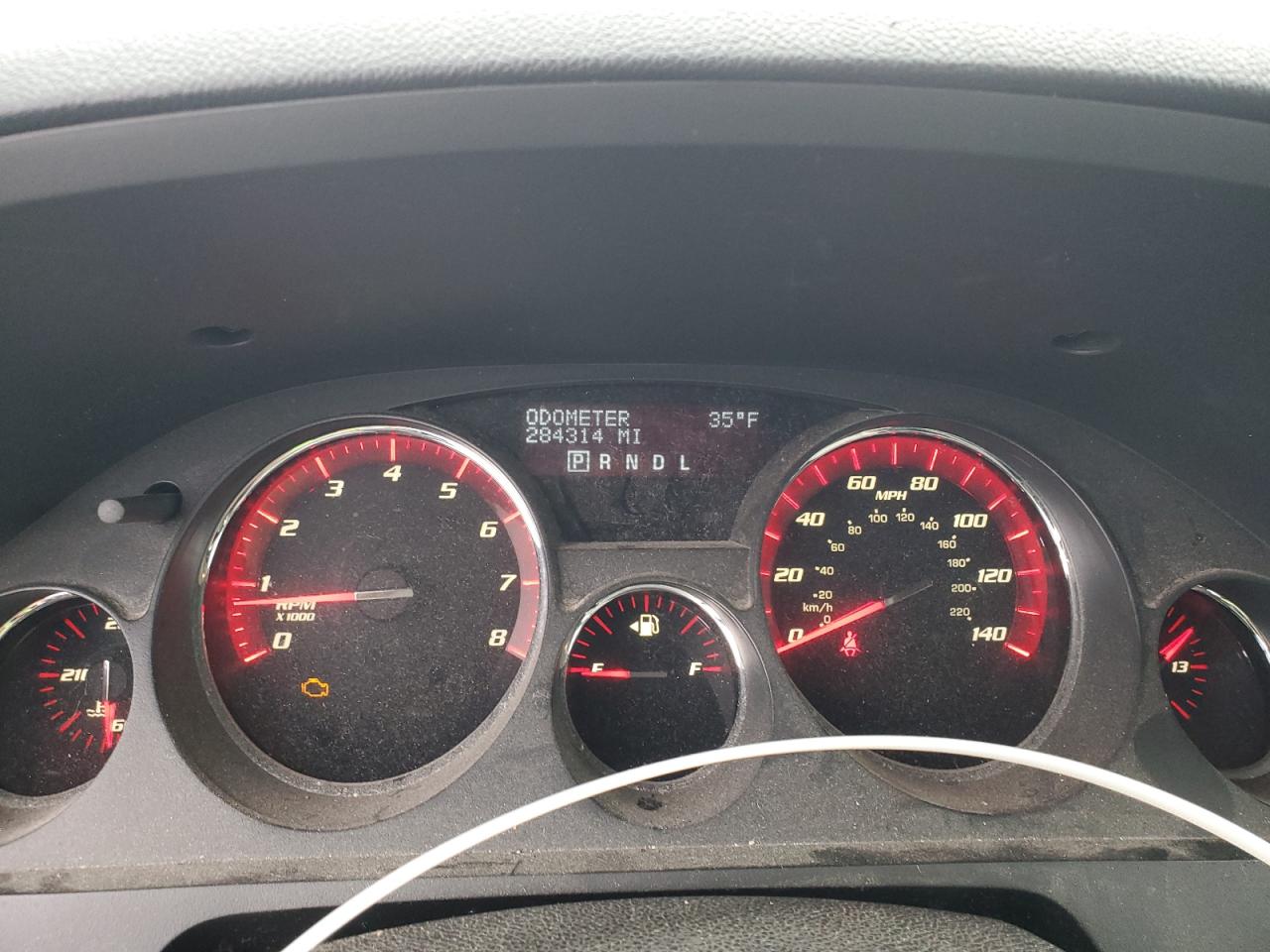 2011 GMC Acadia - Image 9