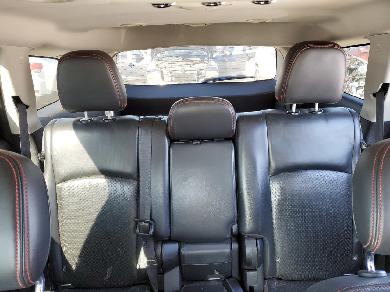 2016 Dodge Journey - Image 10