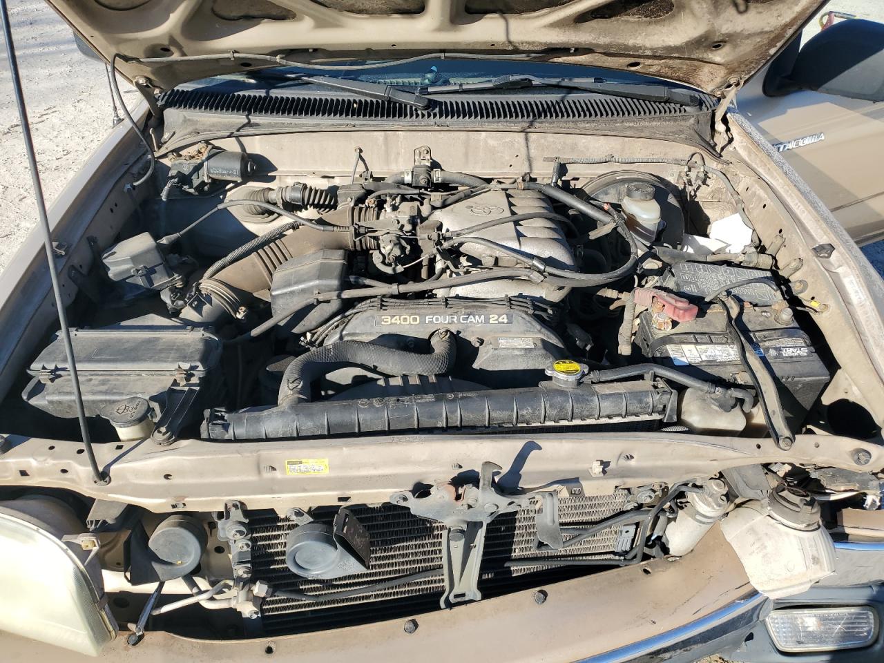 2002 Toyota Tacoma - Image 11