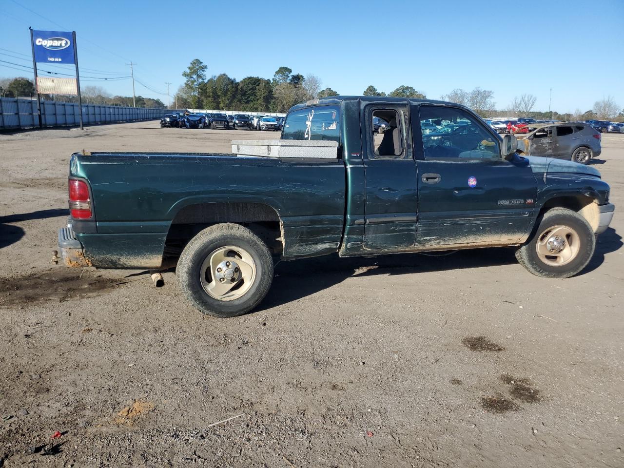 2001 Dodge RAM - Image 3