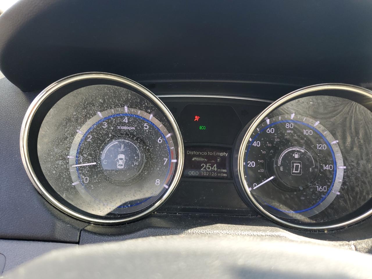 2012 Hyundai Sonata - Image 9