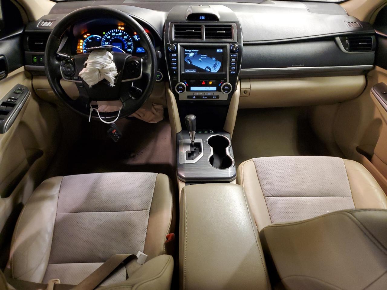 2013 Toyota Camry - Image 8