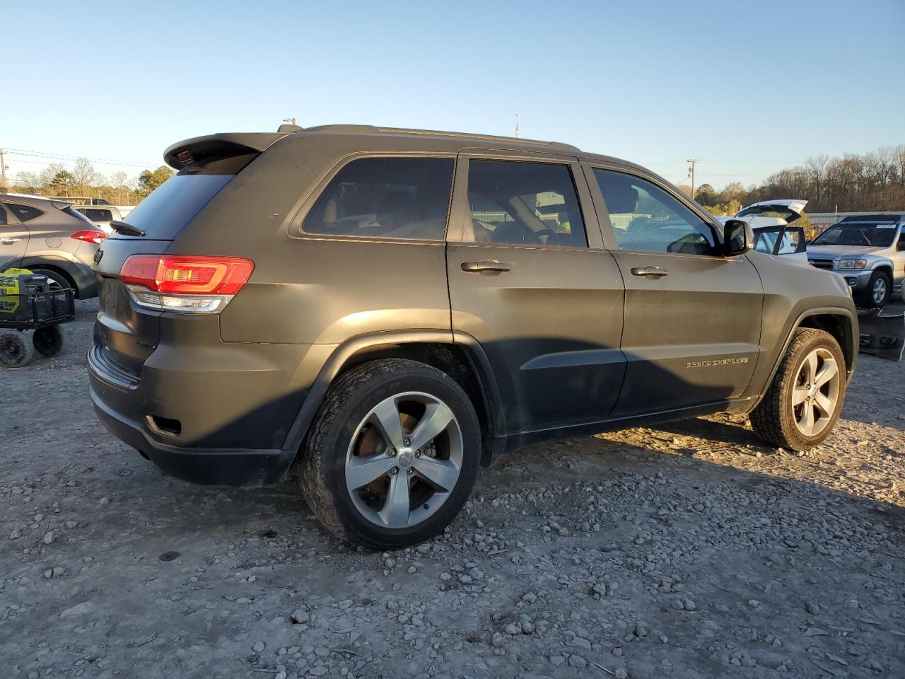 2014 Jeep Grand Cherokee - Image 3