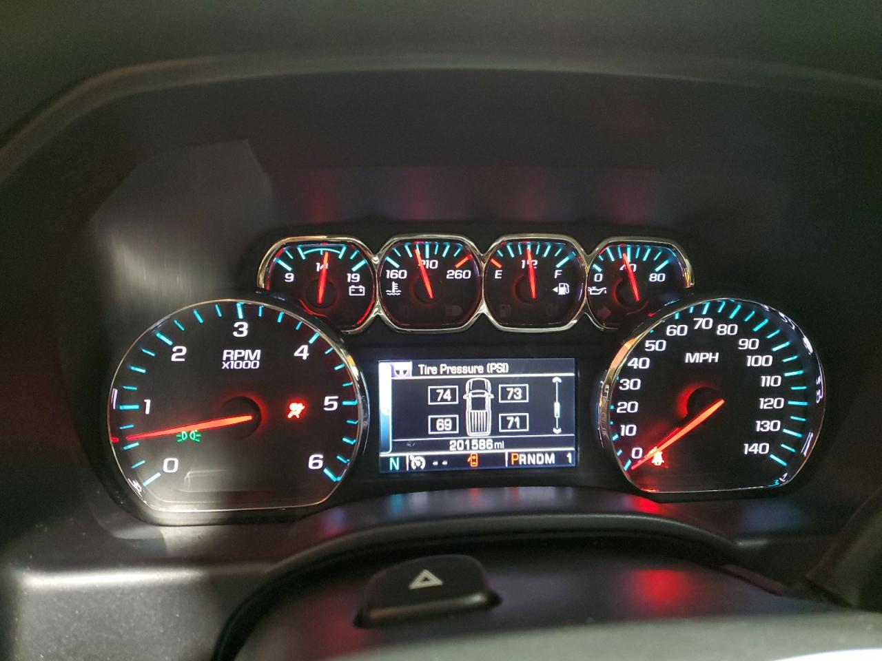 2015 Chevrolet Silverado - Image 9