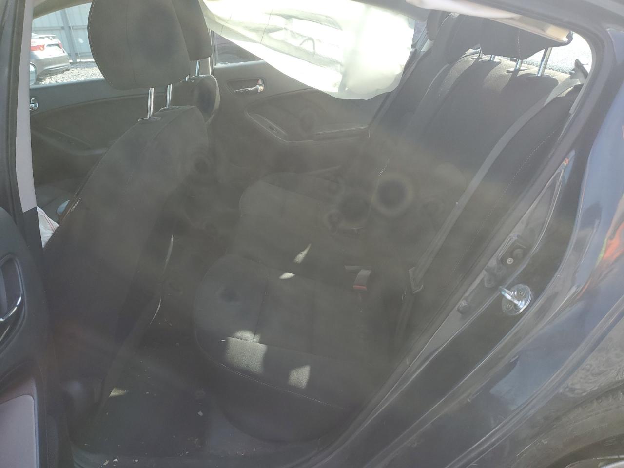 2016 Kia Forte - Image 10