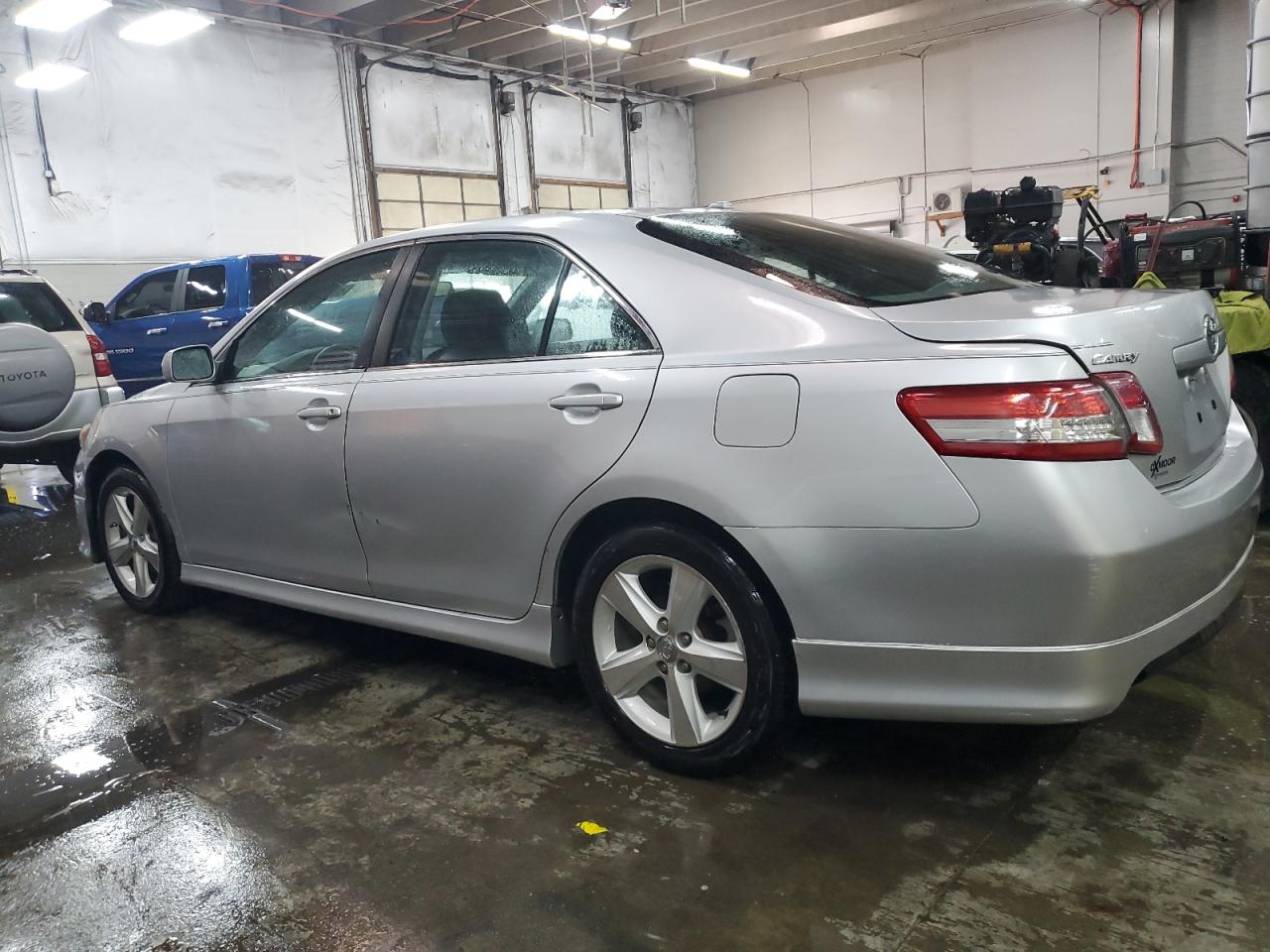 2010 Toyota Camry - Image 2