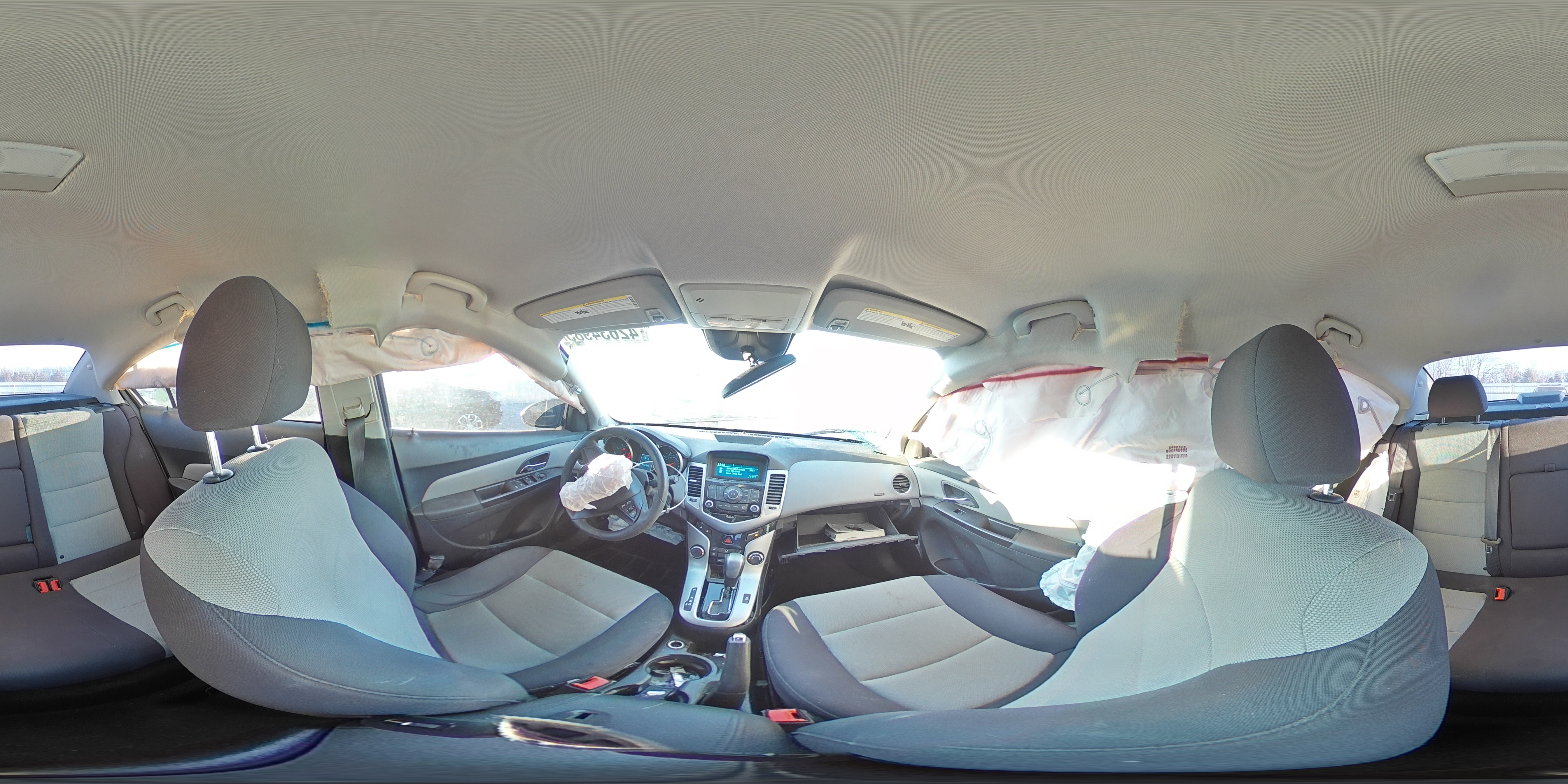 2013 Chevrolet Cruze - Image 13
