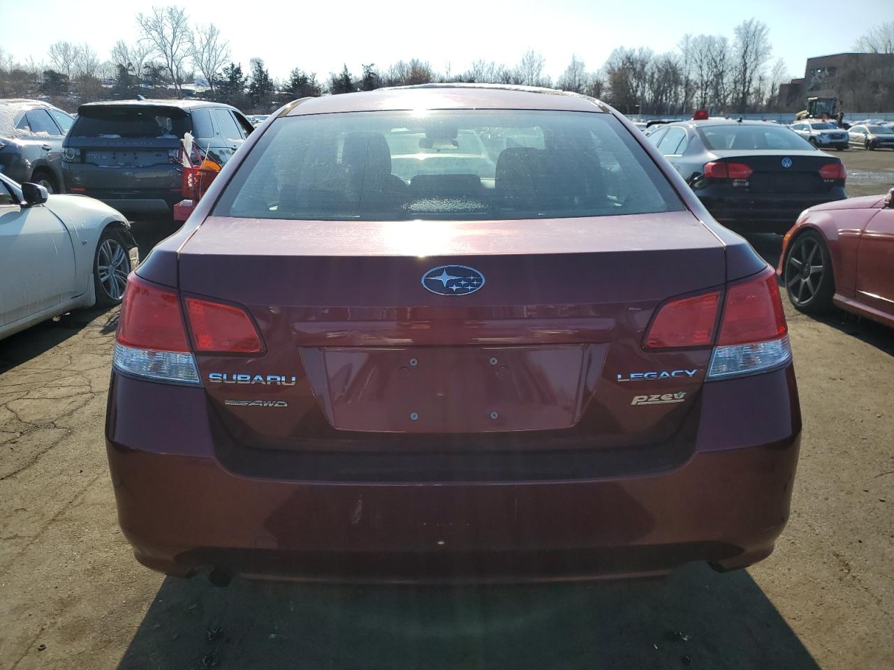 2010 Subaru Legacy 2.5I VIN: 4S3BMBA60A3231279 Lot: 41781665