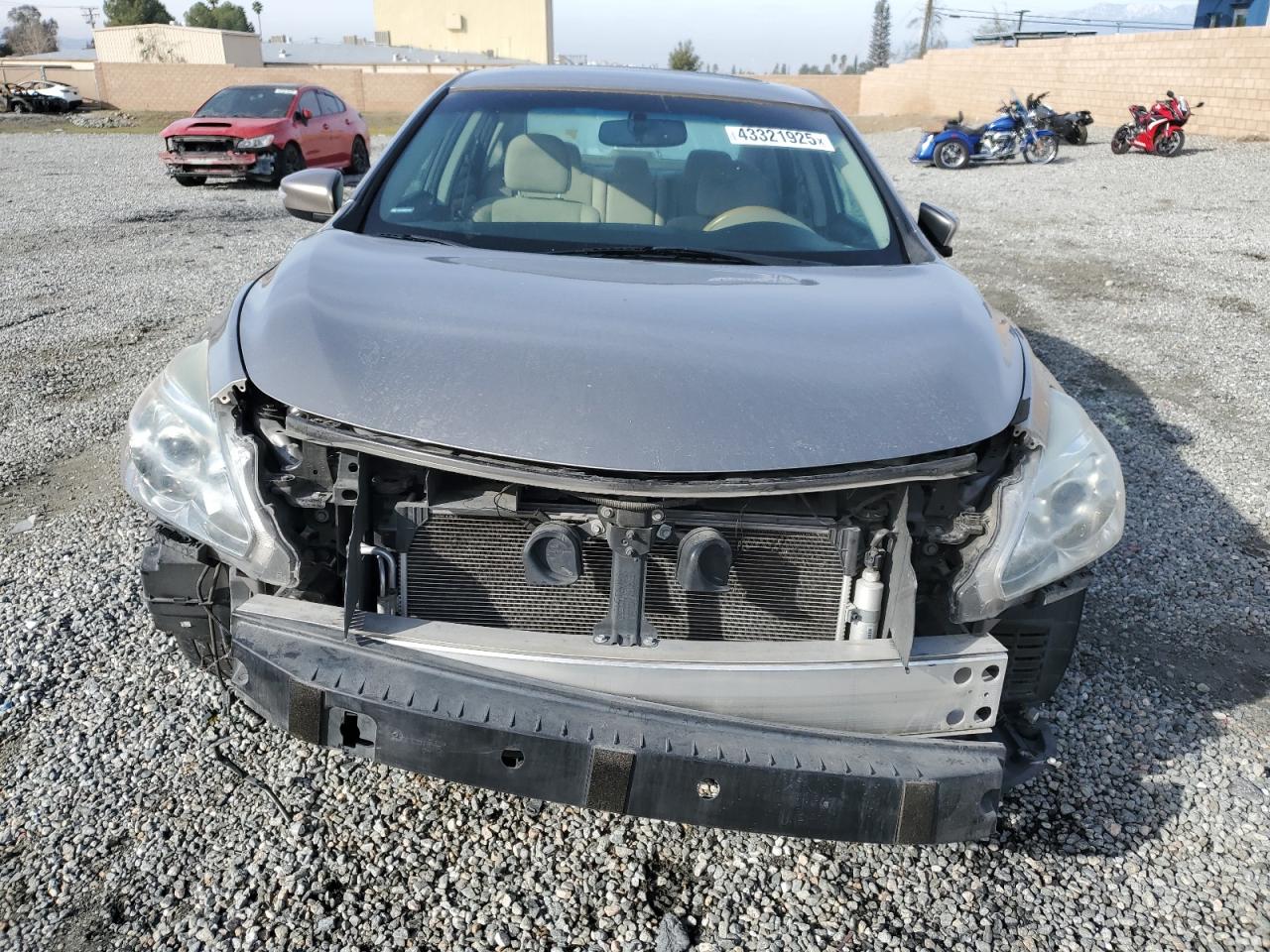 2015 Nissan Altima - Image 5